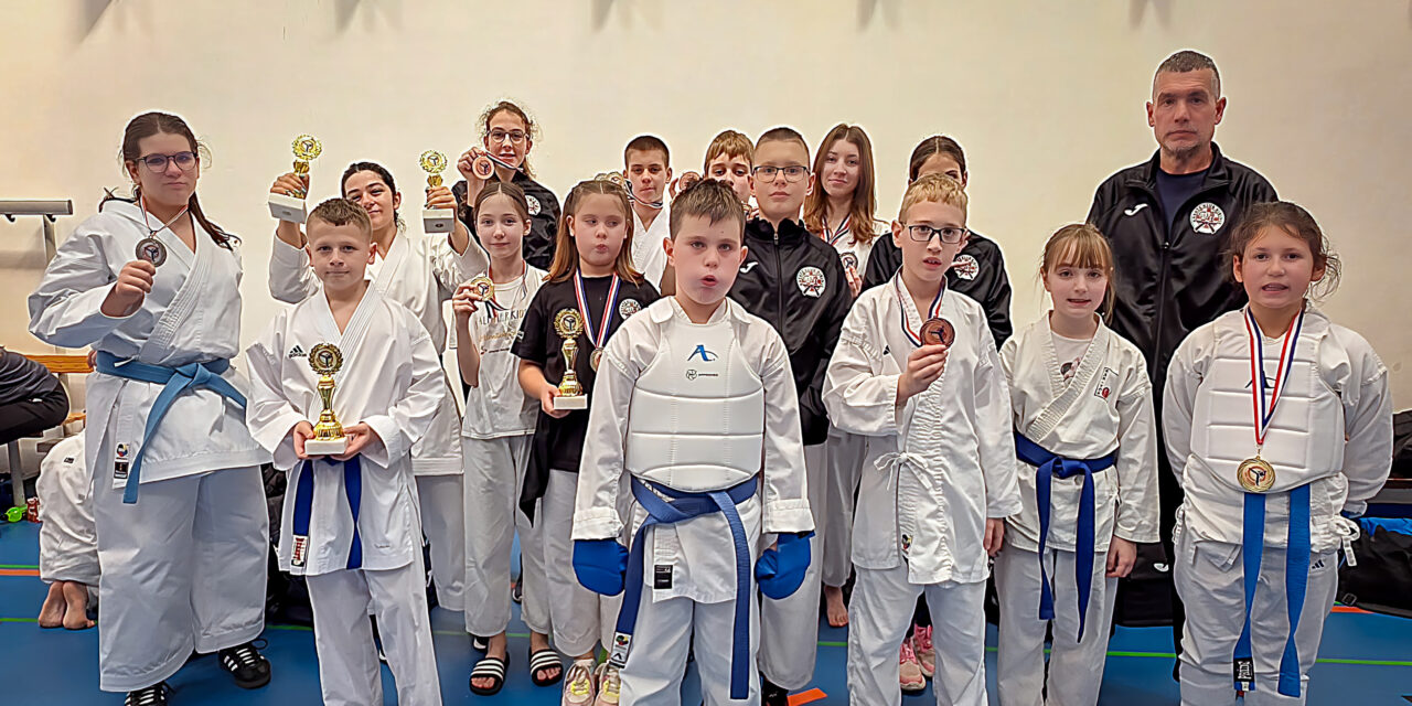 Karate klub Bibinje dominirao na Jadran Kupu u Splitu: Osvojene 21 medalja!